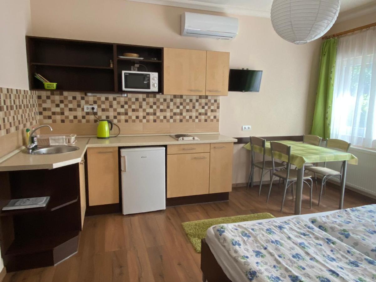 Magyar Apartman Iii. Daire Hajdúszoboszló Dış mekan fotoğraf