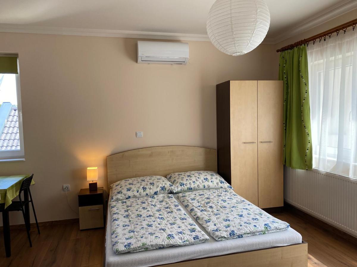 Magyar Apartman Iii. Daire Hajdúszoboszló Dış mekan fotoğraf