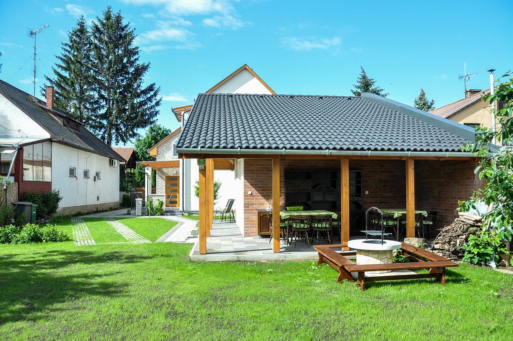 Magyar Apartman Iii. Daire Hajdúszoboszló Dış mekan fotoğraf