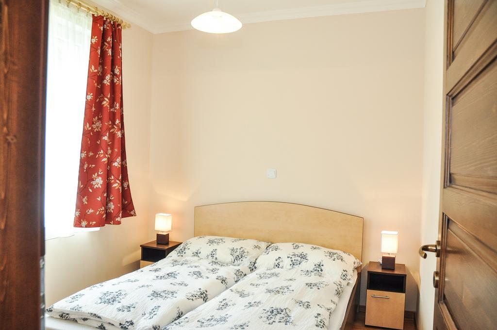 Magyar Apartman Iii. Daire Hajdúszoboszló Dış mekan fotoğraf