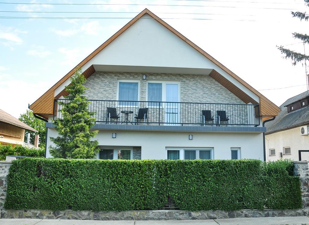Magyar Apartman Iii. Daire Hajdúszoboszló Dış mekan fotoğraf